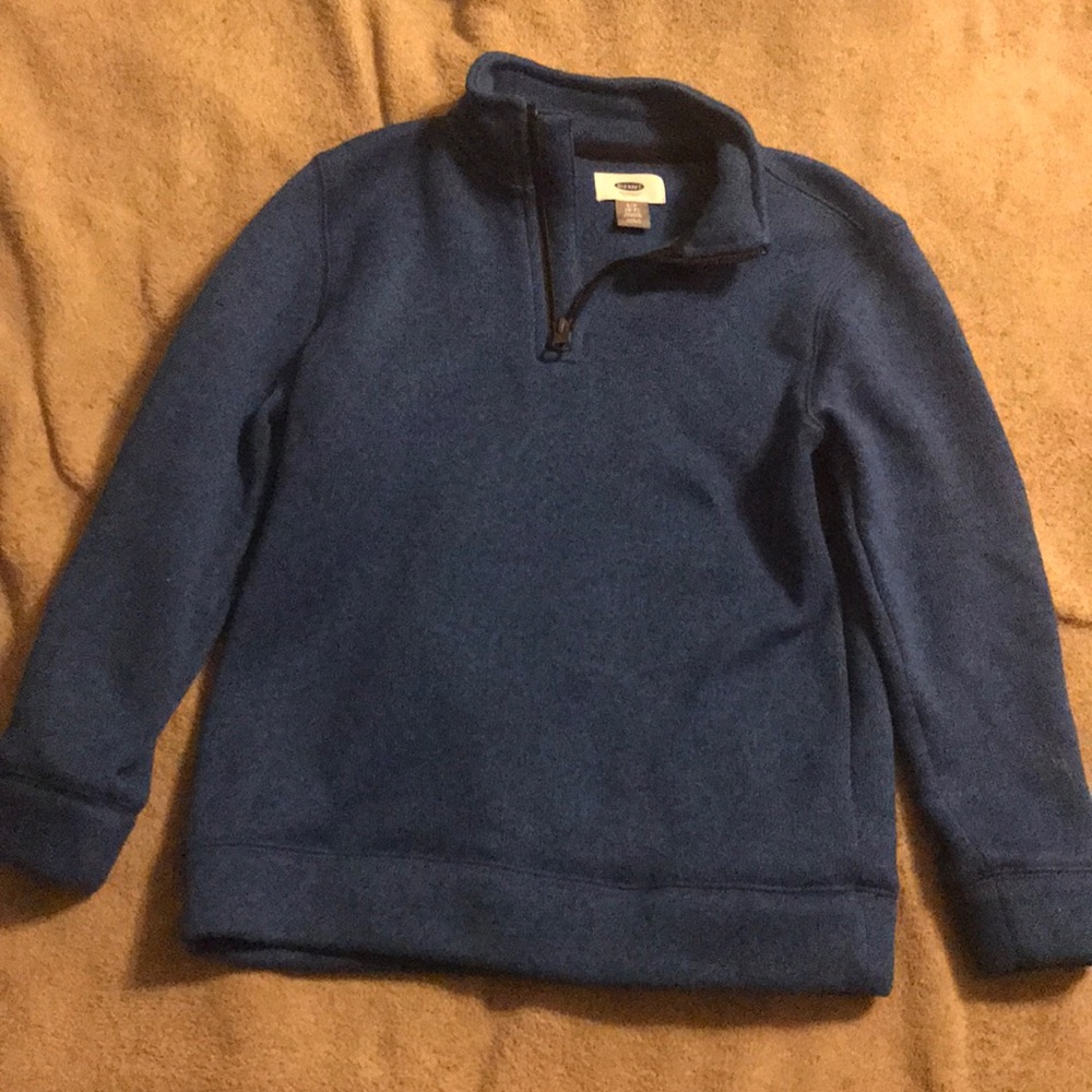 Boys Old Navy Pullover Small